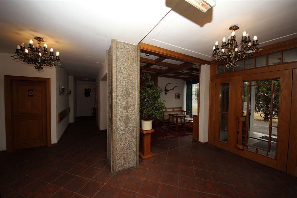 Hotel Kleinmuenchen Λιντς Εξωτερικό φωτογραφία