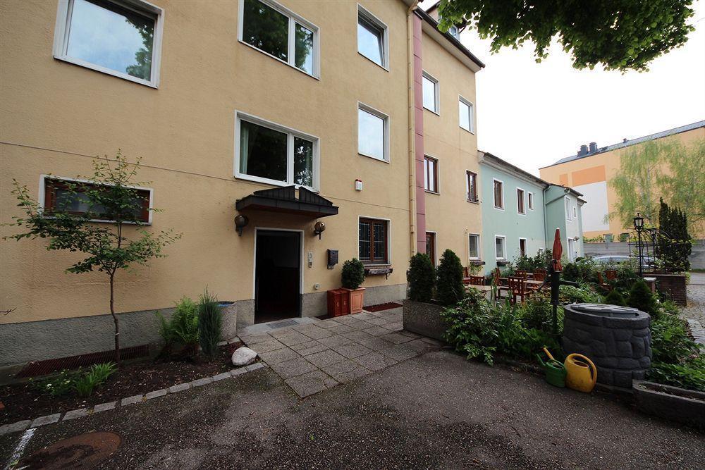 Hotel Kleinmuenchen Λιντς Εξωτερικό φωτογραφία