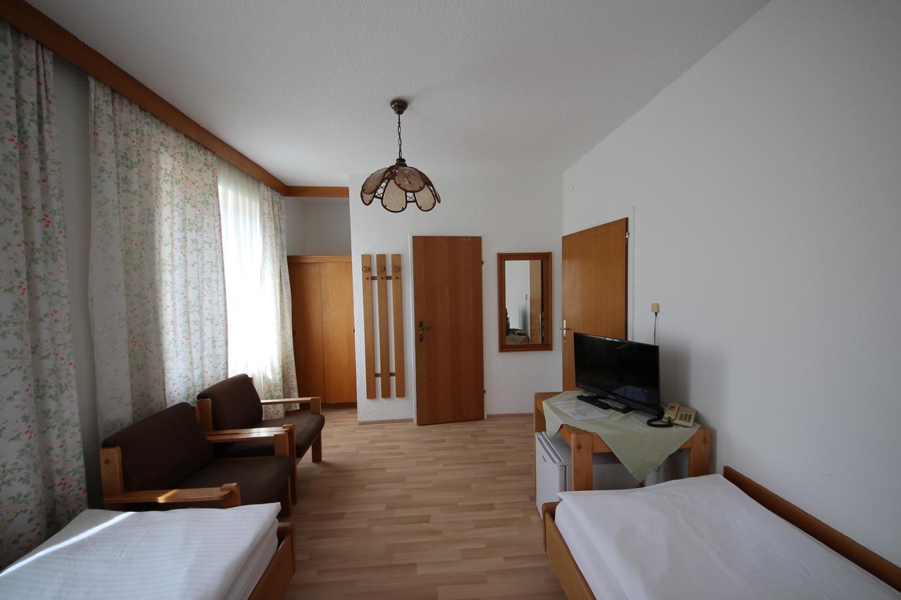 Hotel Kleinmuenchen Λιντς Εξωτερικό φωτογραφία