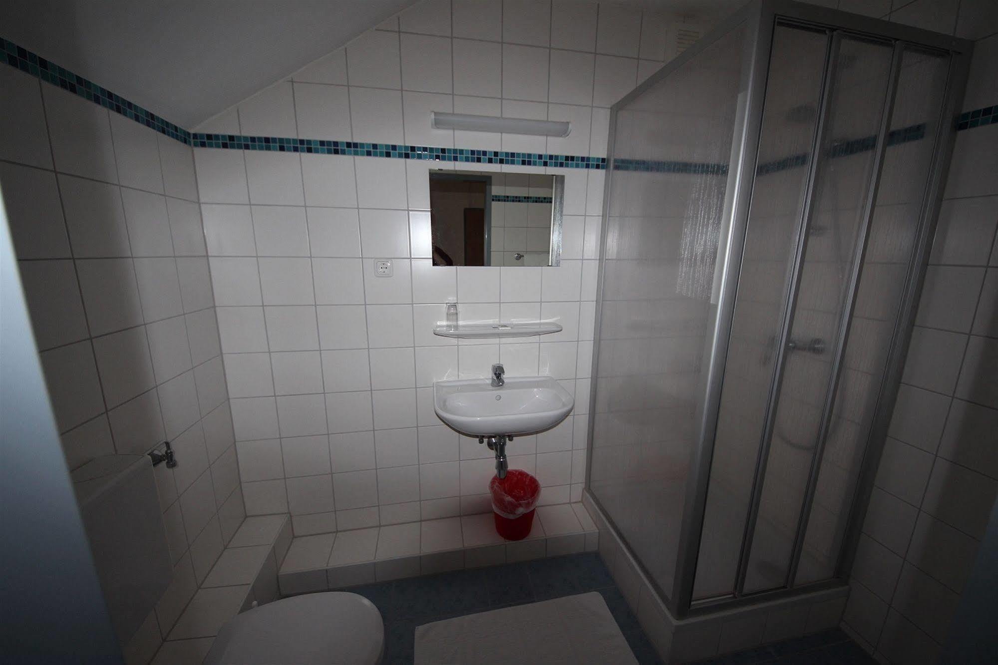 Hotel Kleinmuenchen Λιντς Εξωτερικό φωτογραφία