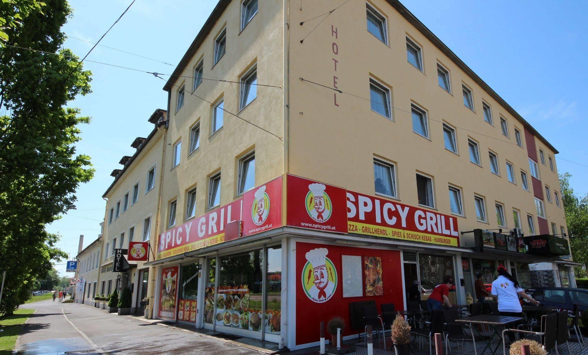 Hotel Kleinmuenchen Λιντς Εξωτερικό φωτογραφία